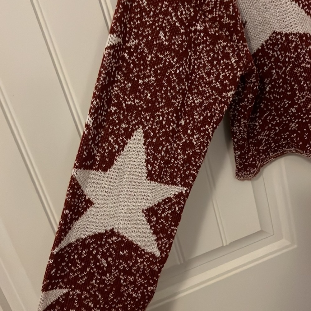 Star Sweater - Picture 3 of 3